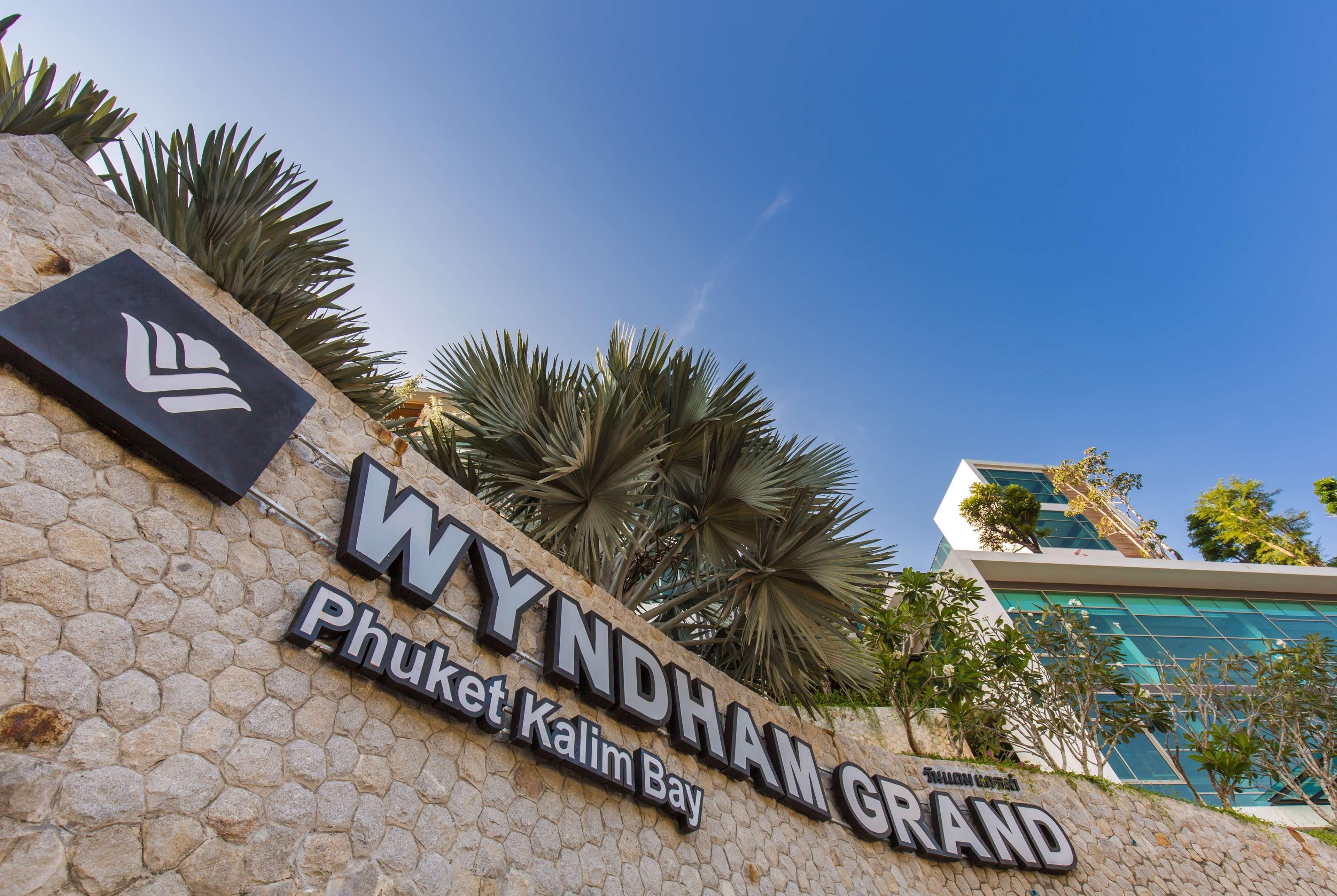 Wyndham Grand Phuket Kalim Bay Hotel Patong Eksteriør billede